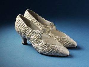 1989 wedding shoes