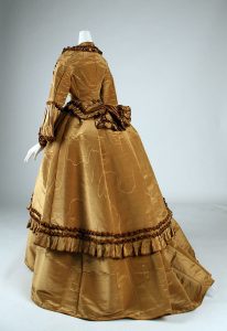 back of American wedding dress, 1871