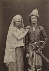 Indonesian bride & groom