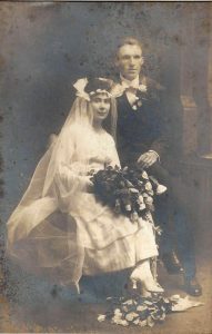 1919 Illinois bride ^ groom