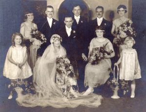 Illinois wedding party, 1925