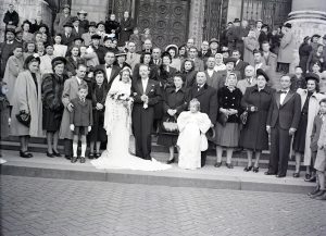 large wedding party, 1948 Hungary