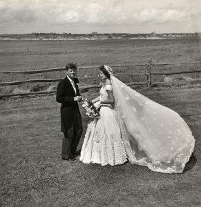 1953 John F kennedy & Jacqueline Bouvier wedding day